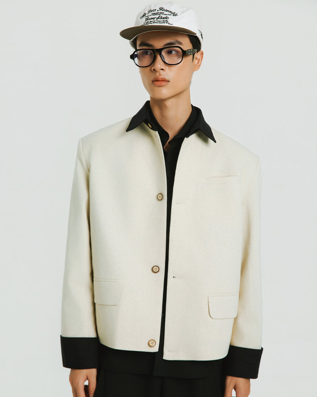 IVORYMIDNIGHT JACKET Ivory front detail