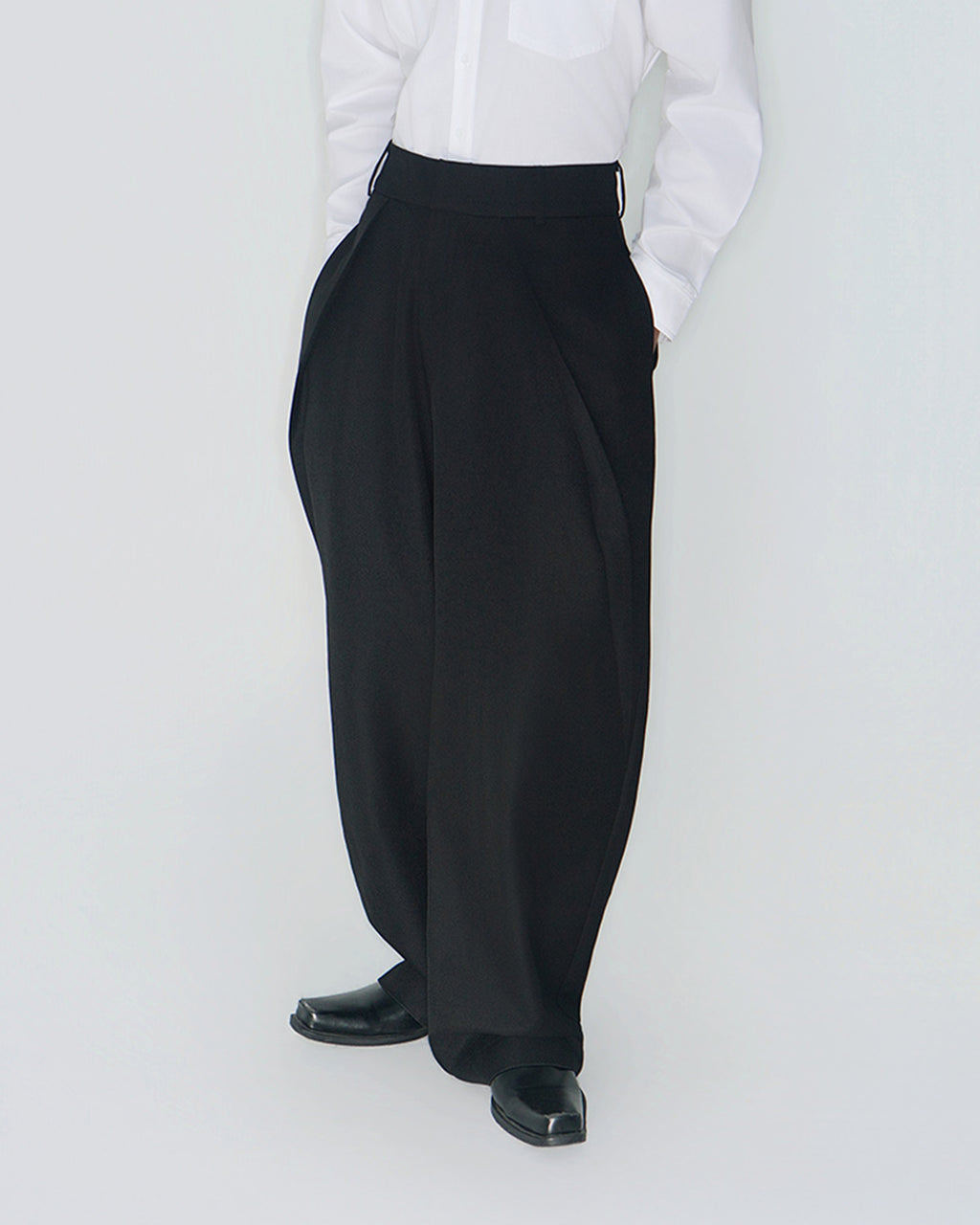 DRAPE VEIL PANTS