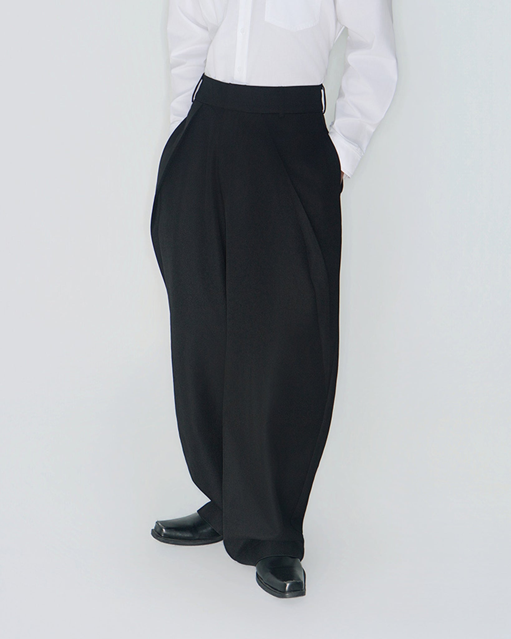 DRAPE VEIL PANTS