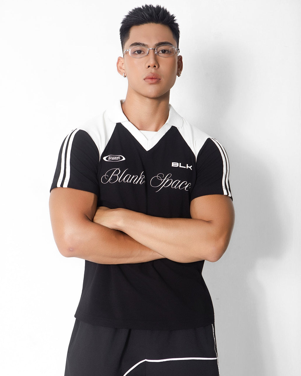 BS BLK Tee model image