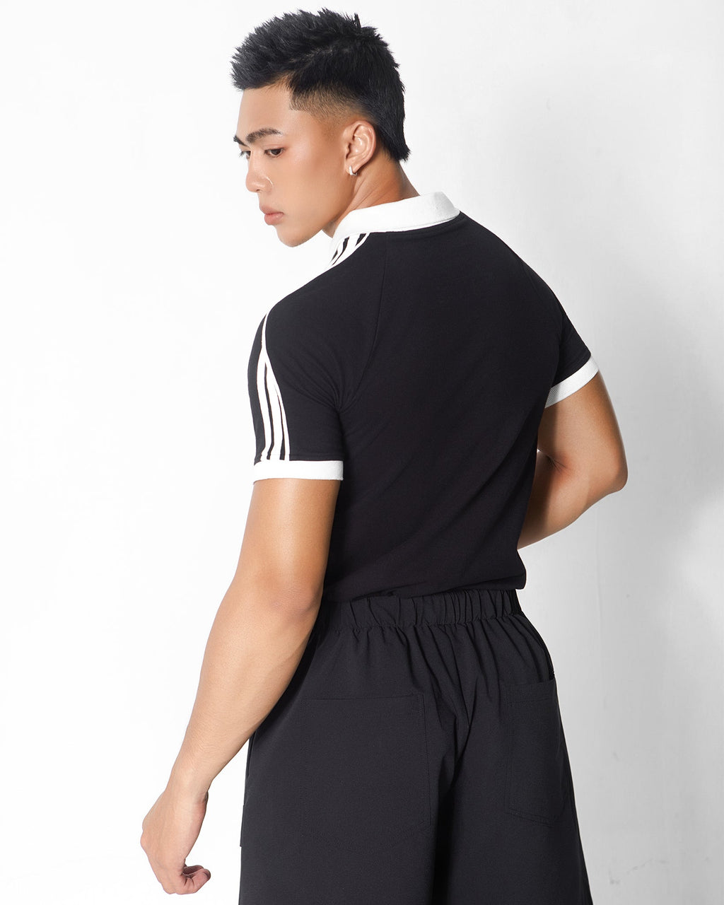 BS Henri Tee model image