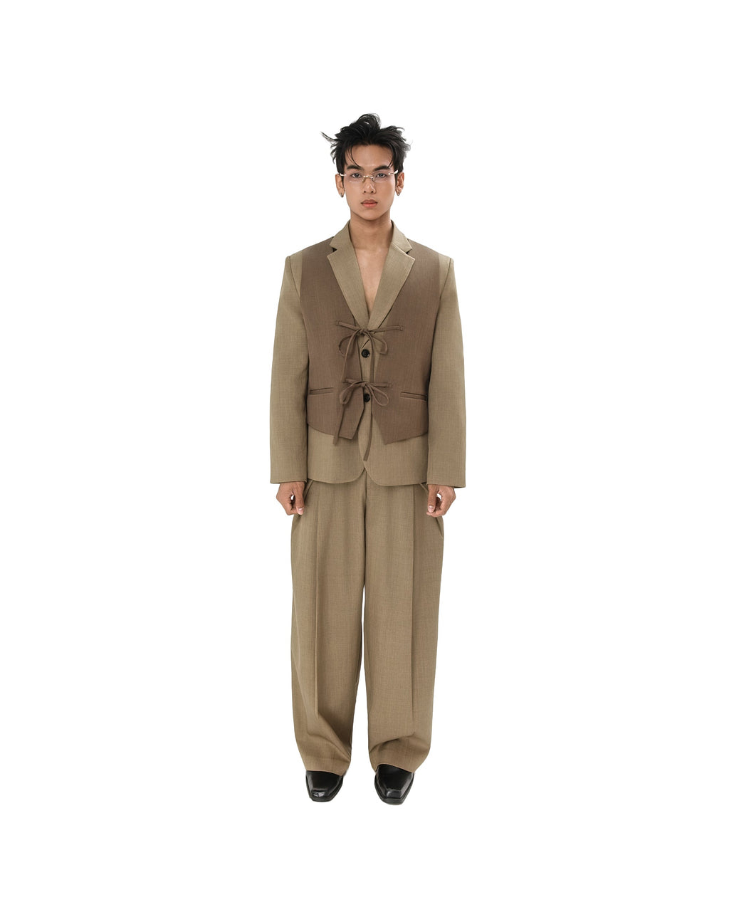 DOUBLE BLAZER model full body