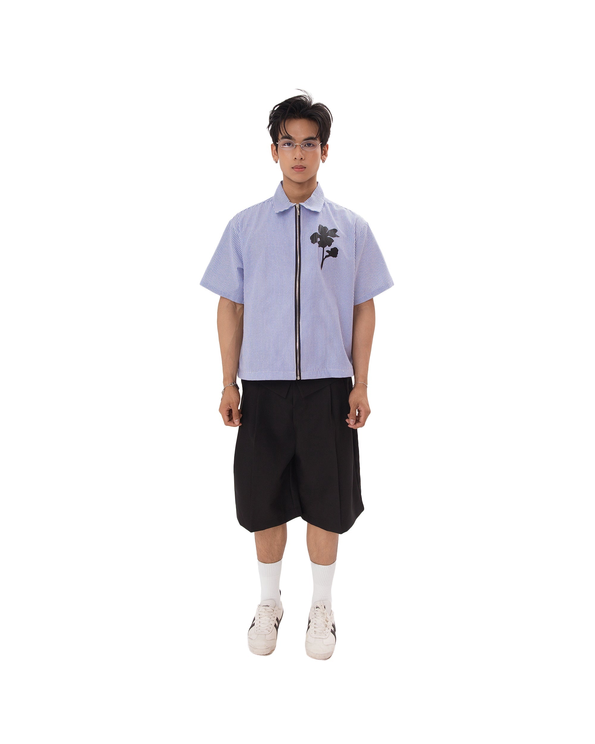 FLEYER SHIRT model white background