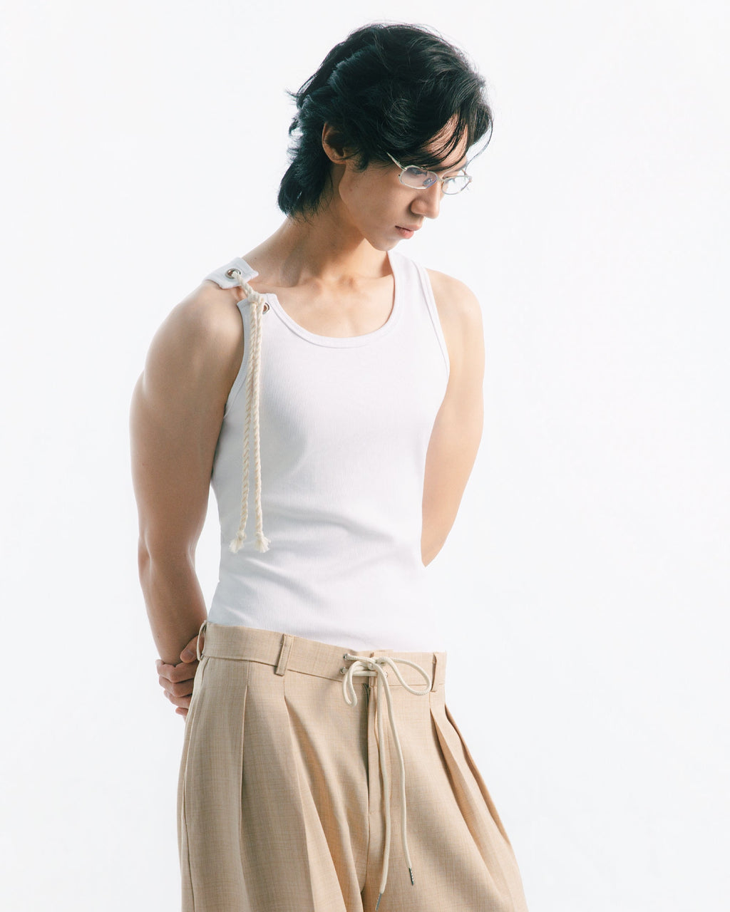 ROB TANKTOP - model 2